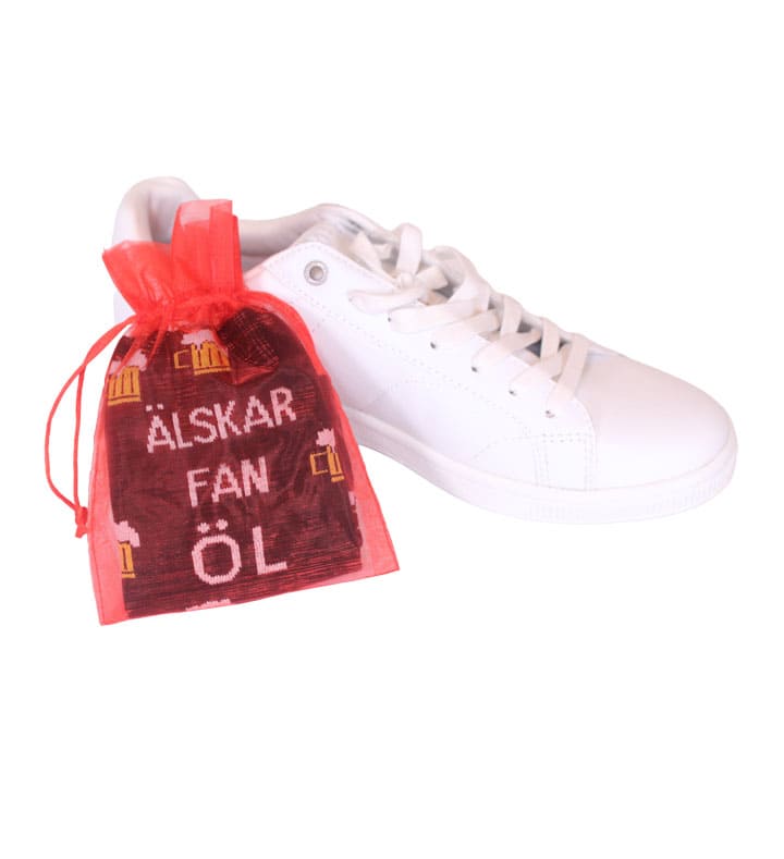 Presentpåse med ÄLSKAR FAN ÖL Strumpor